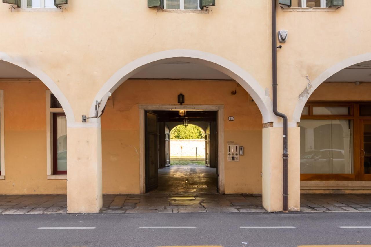 帕多瓦Casa Charleston In Palazzo Nobiliare Al Duomo公寓 外观 照片