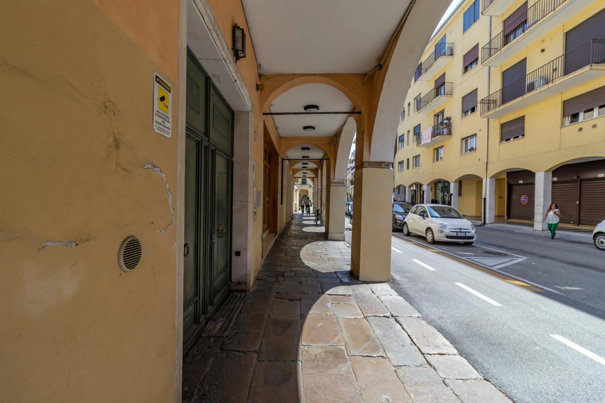 帕多瓦Casa Charleston In Palazzo Nobiliare Al Duomo公寓 外观 照片