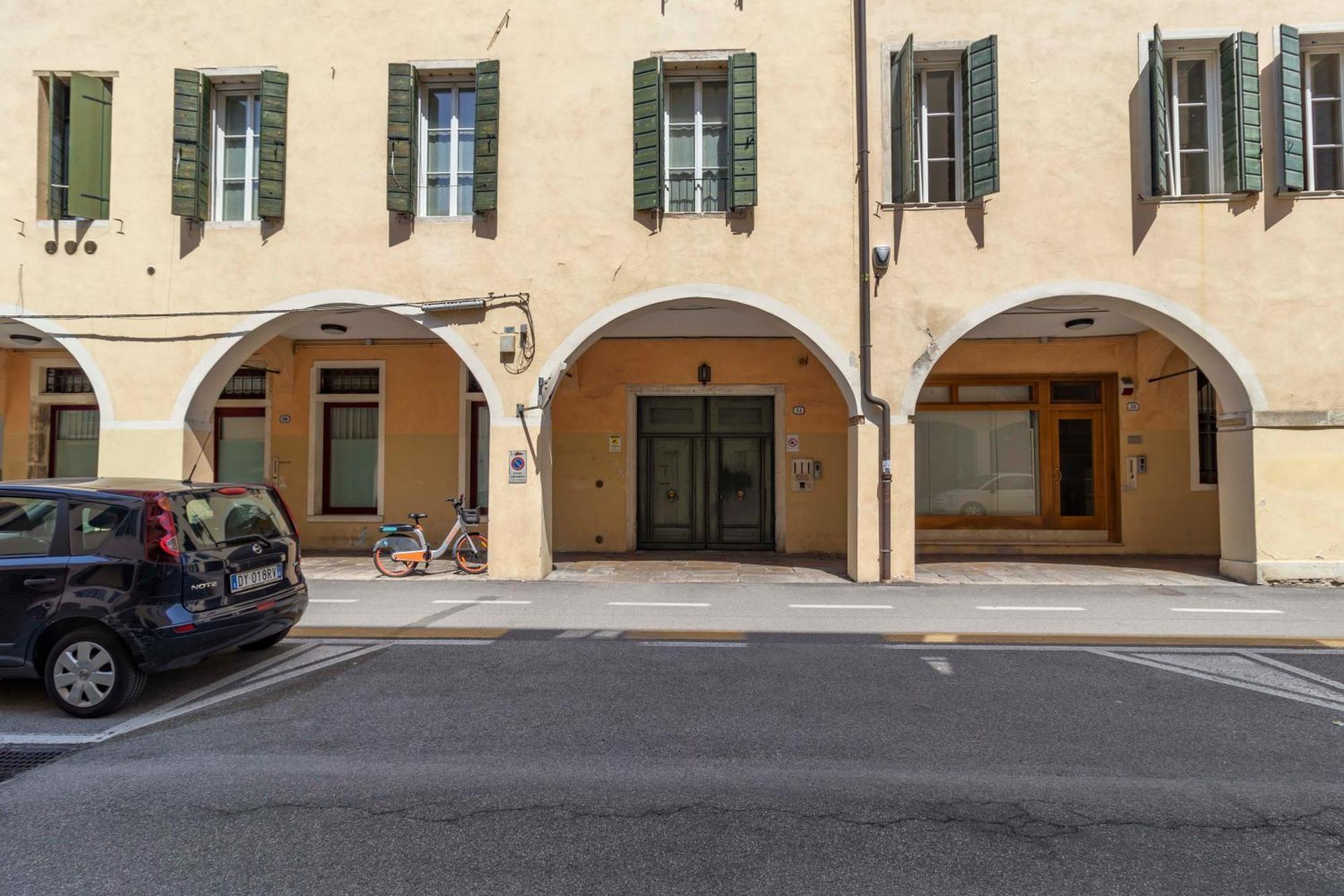 帕多瓦Casa Charleston In Palazzo Nobiliare Al Duomo公寓 外观 照片